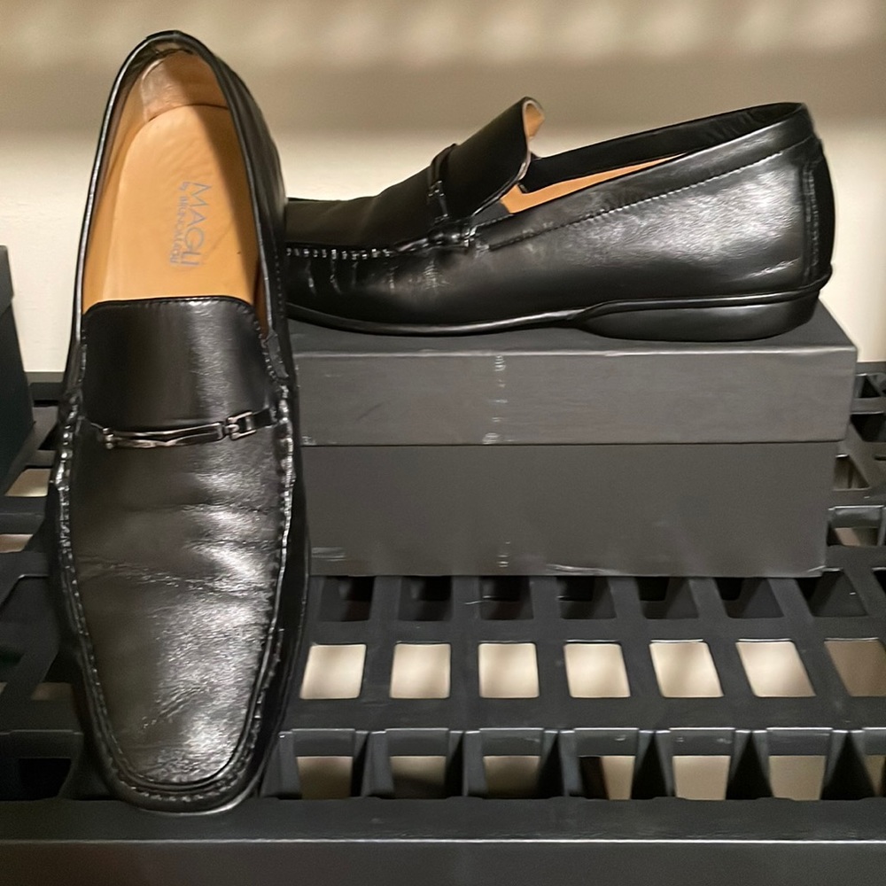 MAGLI Leather Dress Loafer.